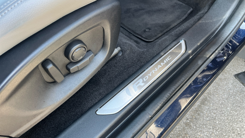 Jaguar E-Pace 2.0 D200 R-Dynamic S 5dr Auto Diesel Estate